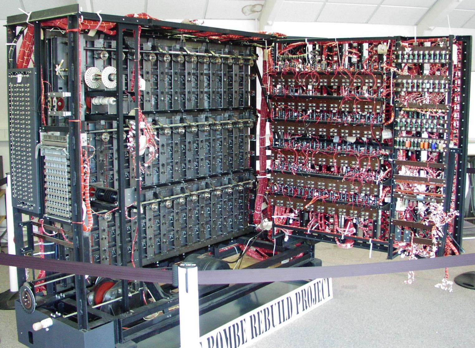 Reconstruccion de la Bombe (National Museum of Computing)